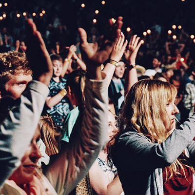 concert audience